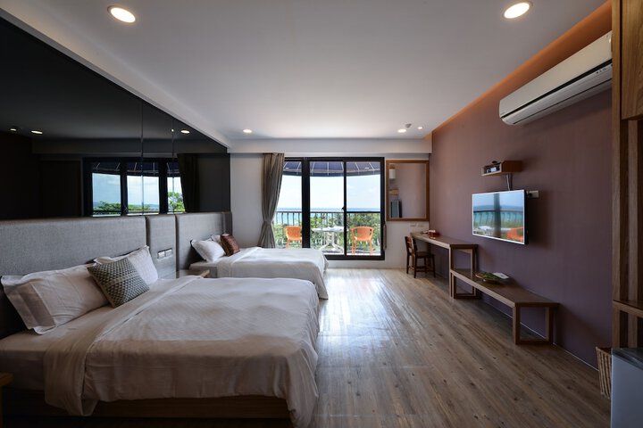 Room 22 of 75