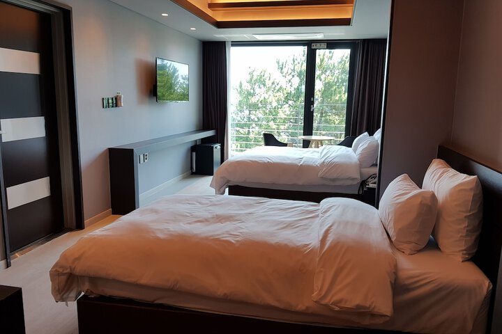 Room 9 of 69