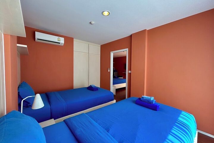 Room 42 of 104