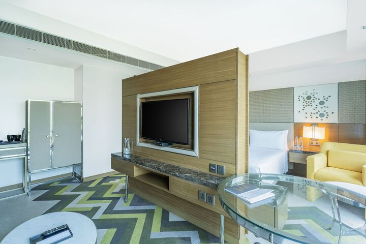 Room 16 of 117