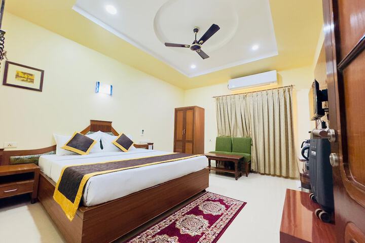Room 4 of 46