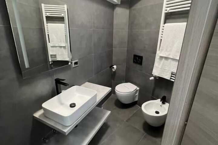 Room 17 of 20