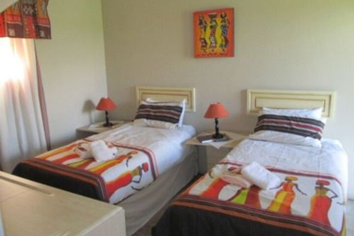 Room 2 of 19