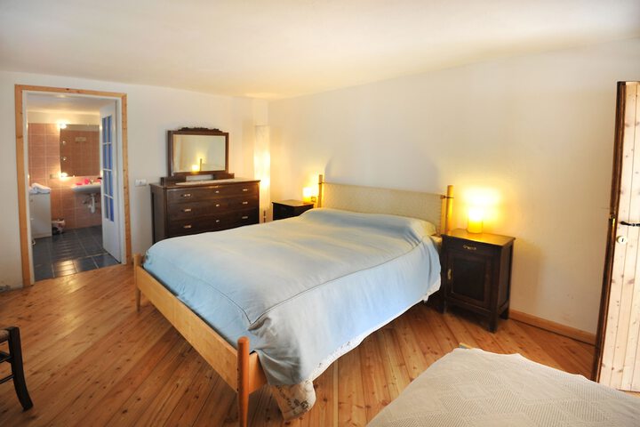 Room 8 of 56