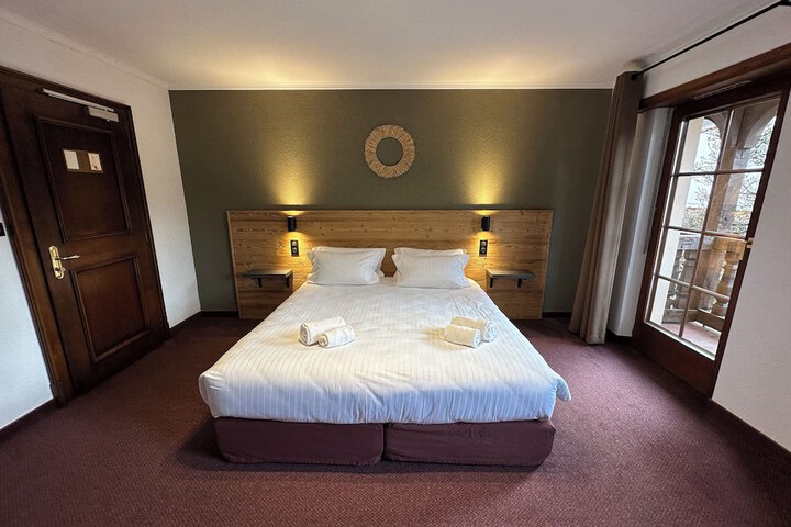 Room 16 of 81