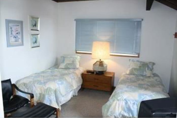 Room 19 of 40