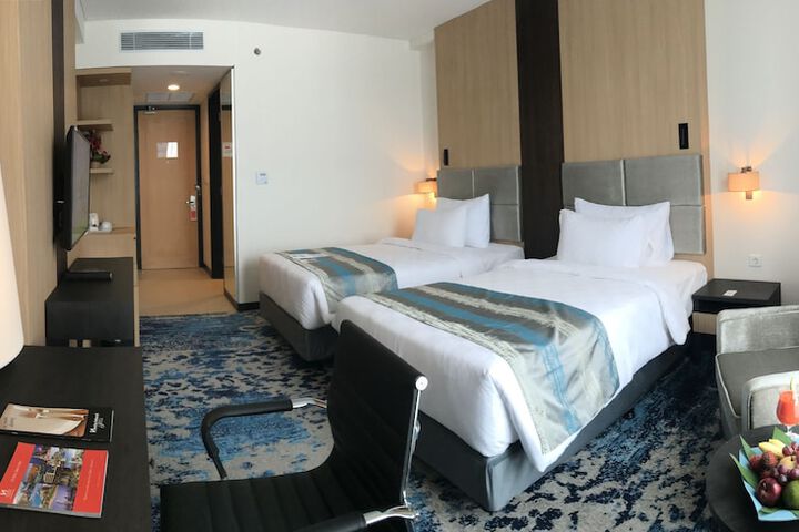 Room 18 of 58