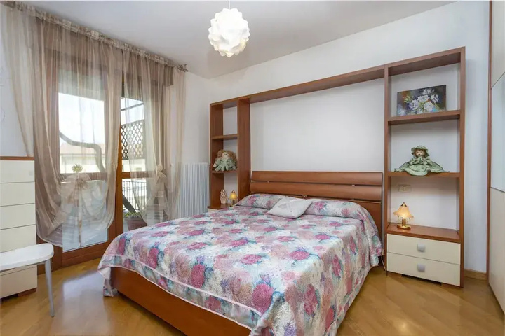 Ai Gelsomini APT with Terrace & Parking
