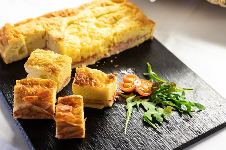 Dining Photos