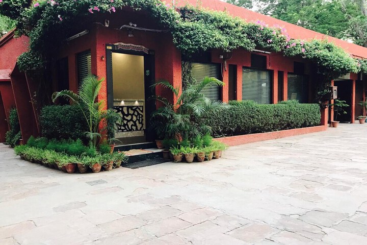 Hotel 44 of 48
