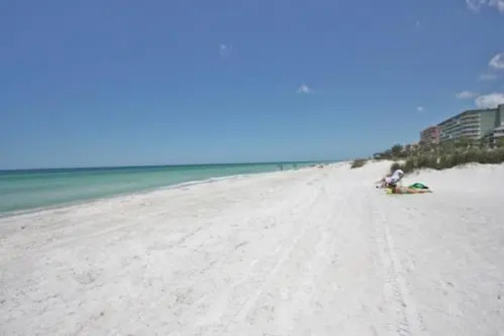 Beach 4 of 9