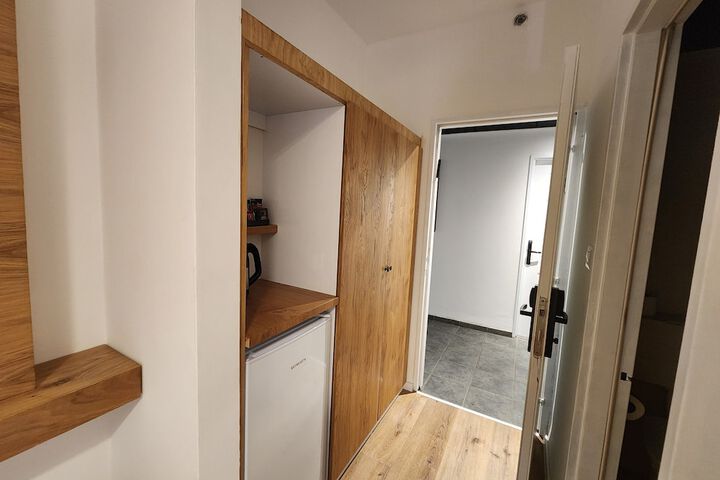 Room 56 of 141