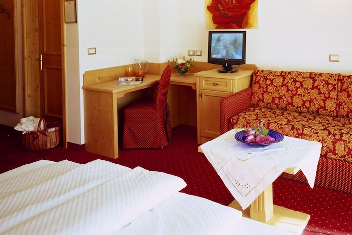 Room 8 of 46