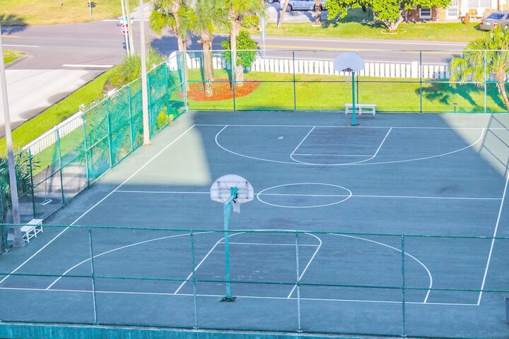 Sport court