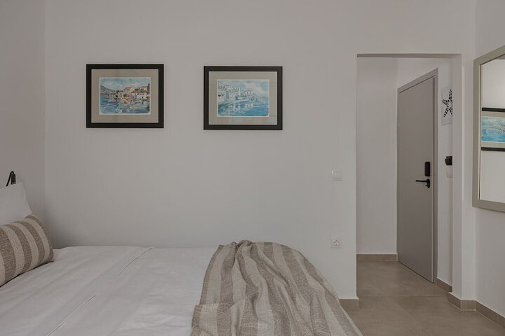 Room 10 of 92