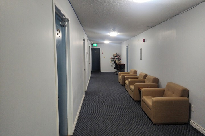 Ballroom/Hall 56 of 68