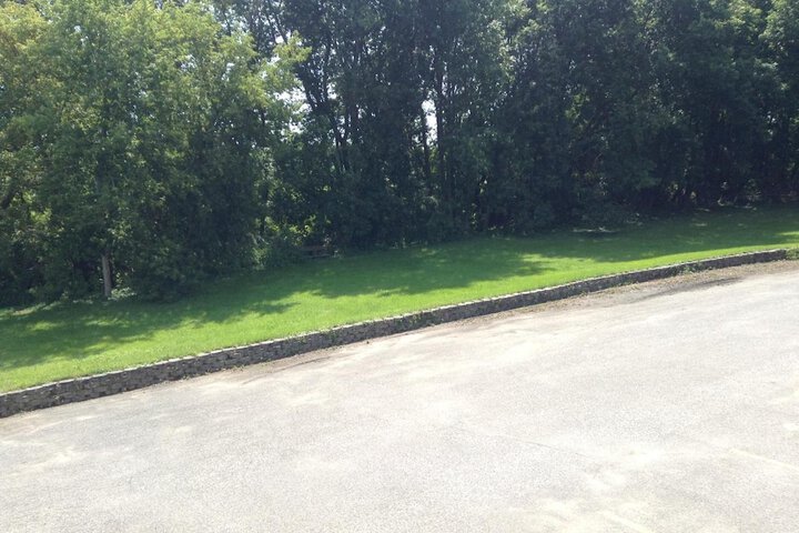 Property Grounds 25 of 31