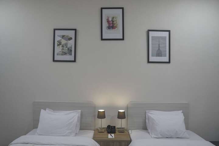 Room 12 of 54