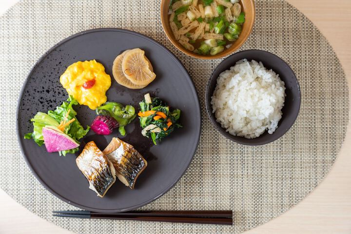 Dining 54 of 65