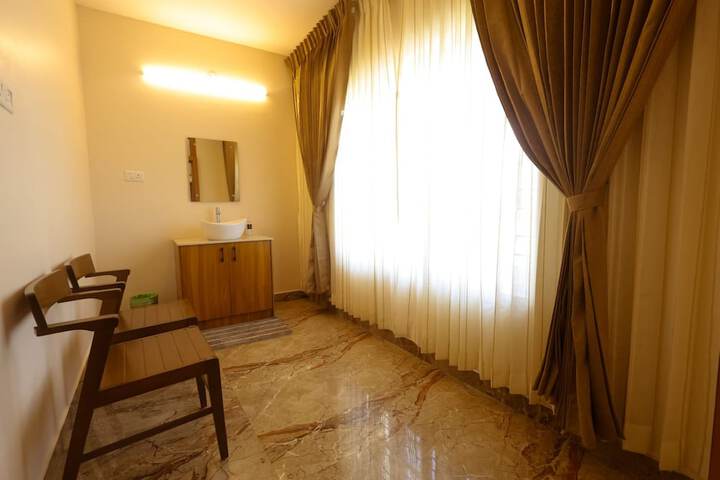 Hotel Interior 26 of 45
