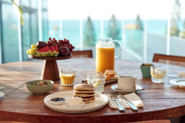 Breakfast/Coffee Service 32 of 36