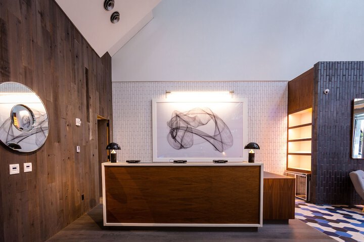 Hotel Interior 4 of 134