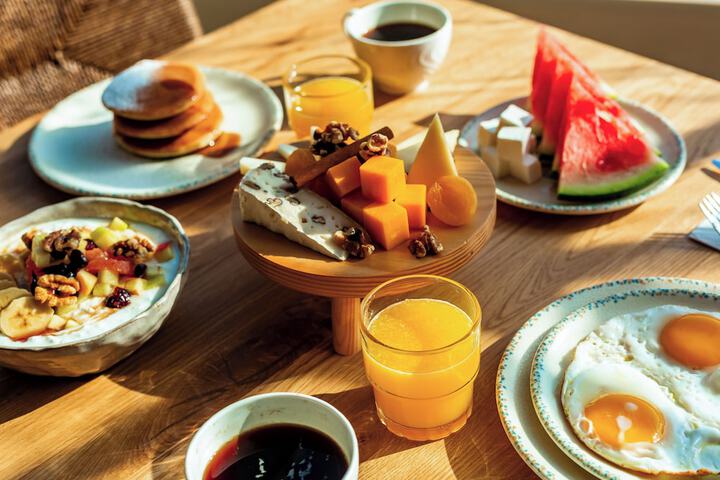 Breakfast/Coffee Service 20 of 26
