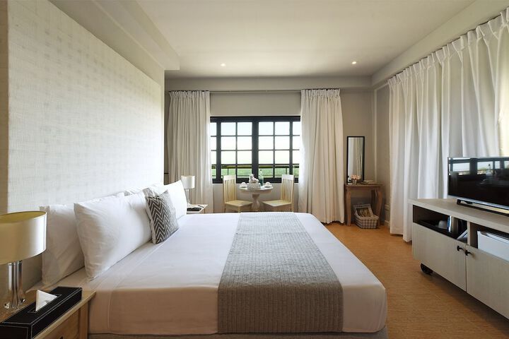 Room 3 of 22
