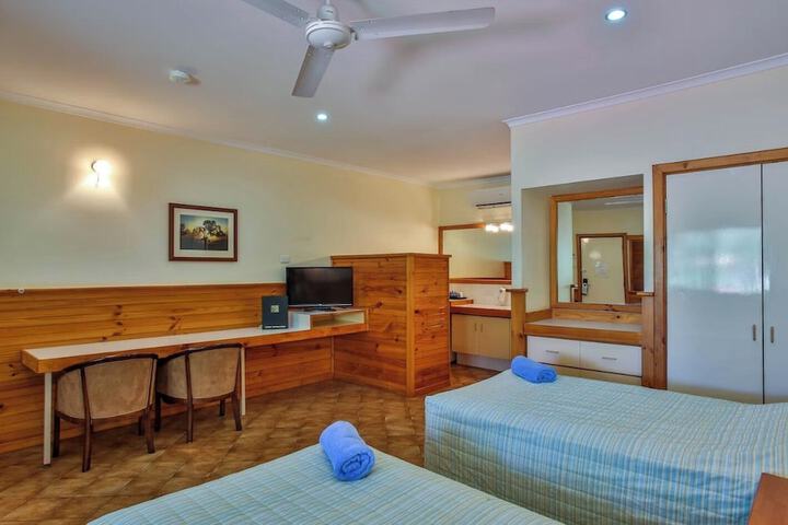 Room 17 of 58