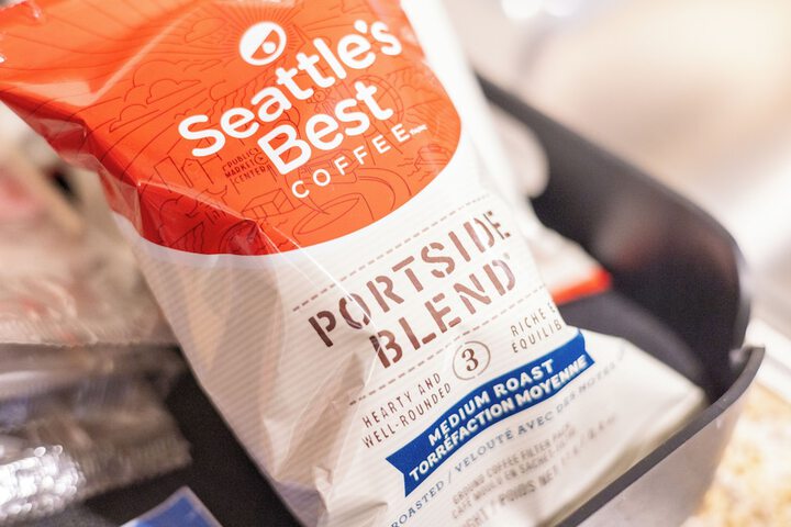 Breakfast/Coffee Service 39 of 100