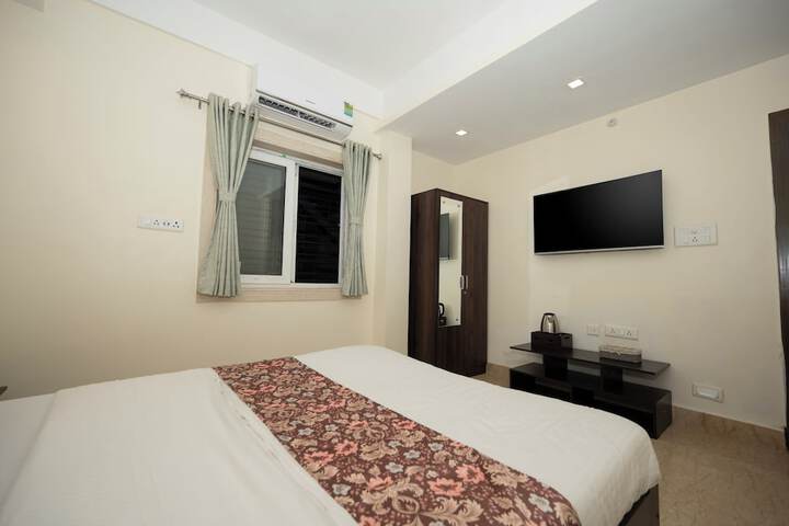 Room 53 of 118