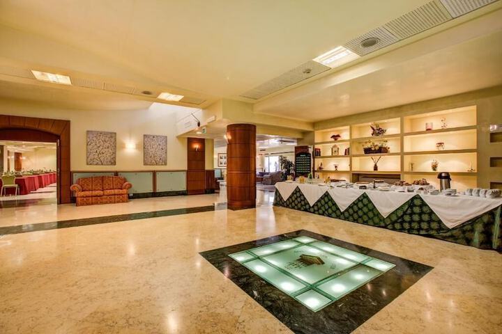 Lobby Photos