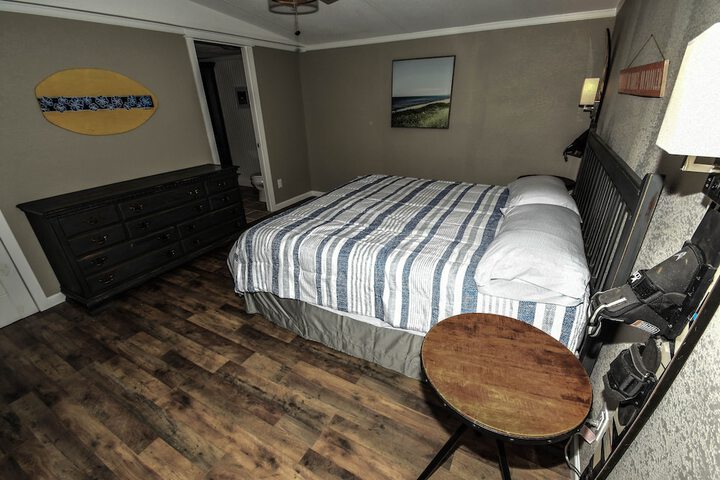 Room 45 of 917