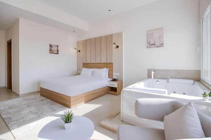Room 40 of 83