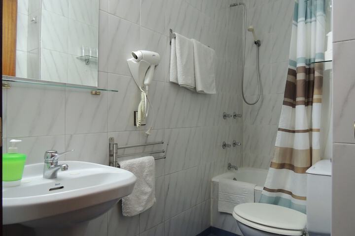 Room 44 of 56