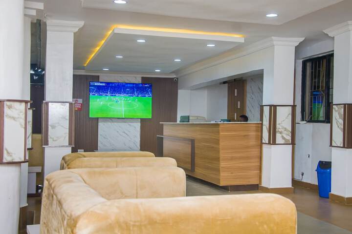 Responsible Leaders Hotel