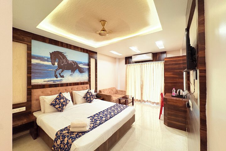 Room 12 of 44