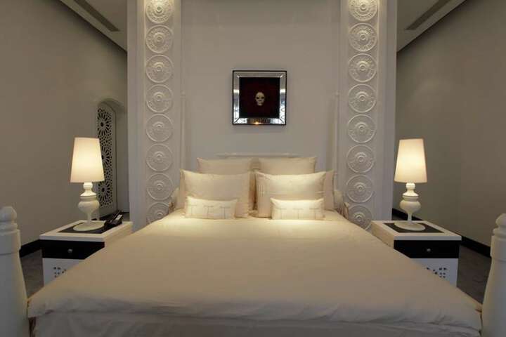 Room 5 of 75