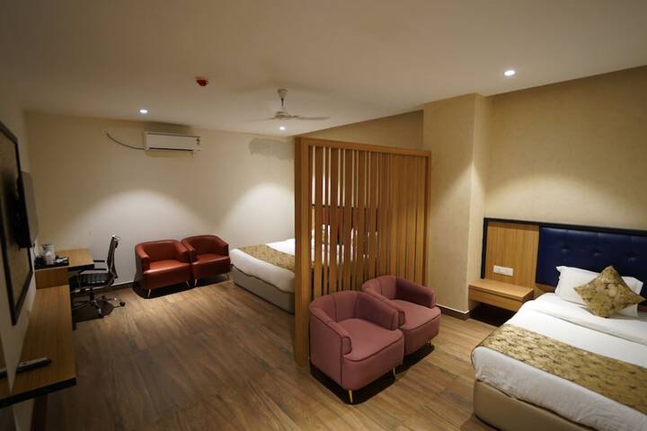 Room 10 of 49