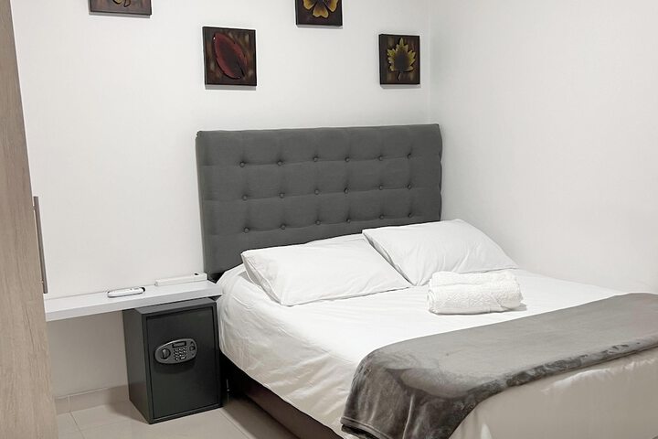 Room 18 of 42