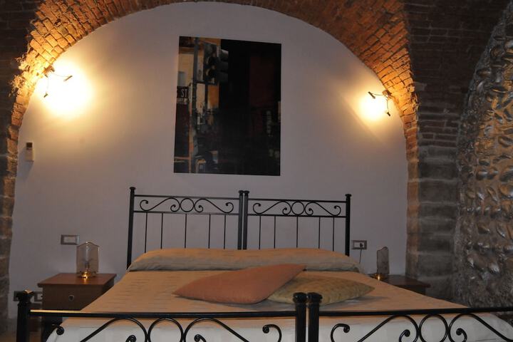 Room 7 of 40