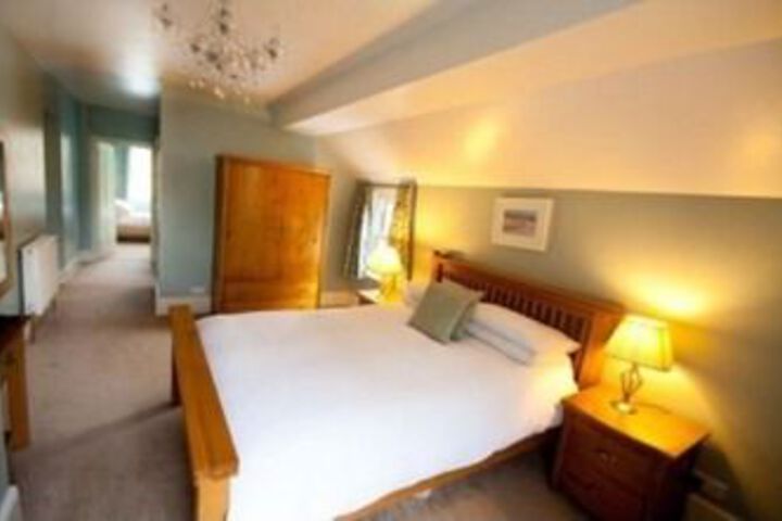 Room 21 of 25