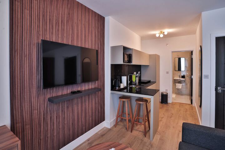 Room 20 of 64
