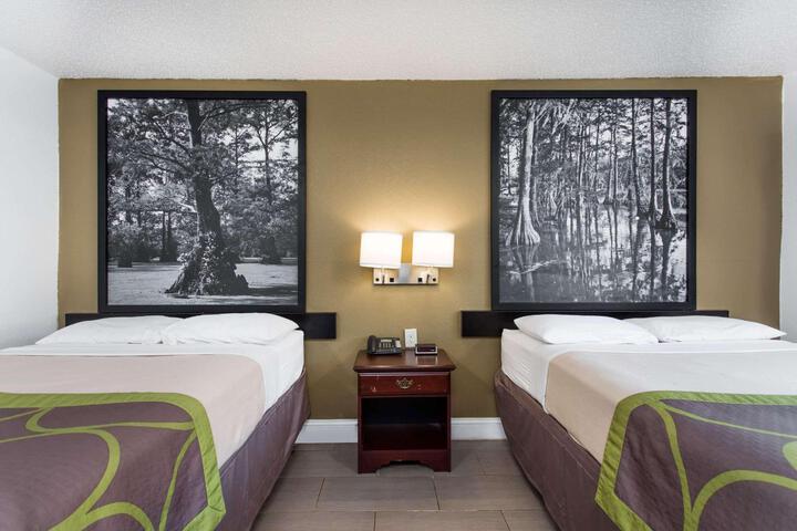 1 King Bed (7 of 7)