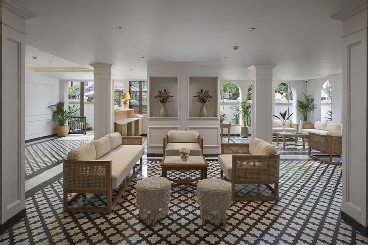 Lobby Photos