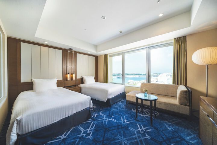 Room 16 of 130