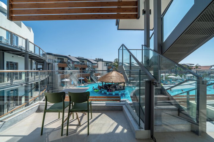 Terrace/Patio 66 of 251