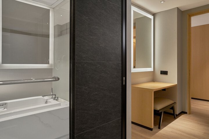 Room 35 of 55
