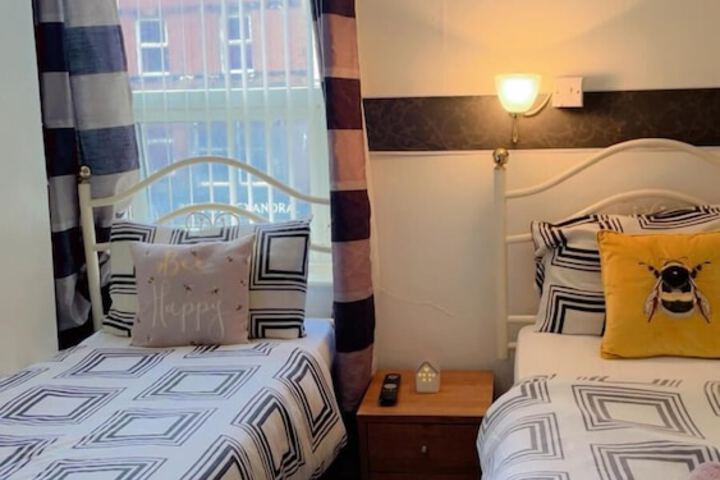 Room 92 of 143