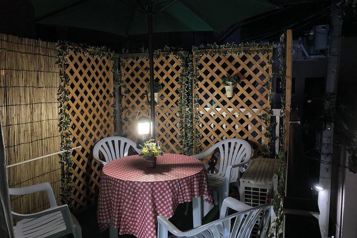 Dining 44 of 46